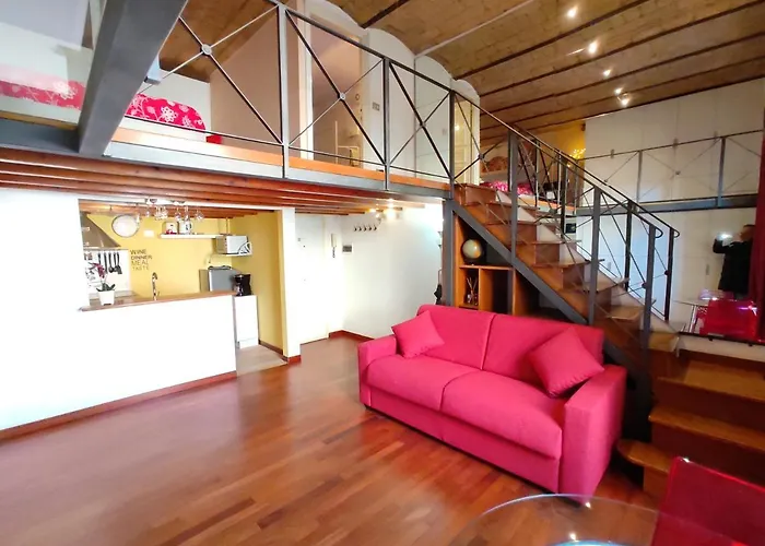 Colosseum Romantic Loft Daire *
